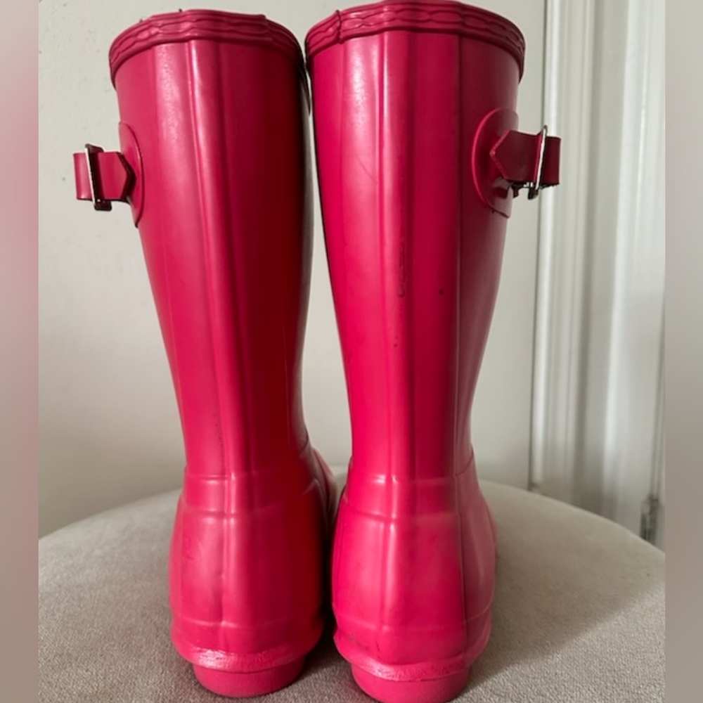 Hunter Women's Pink Rain Boots - Picture 3 of 6